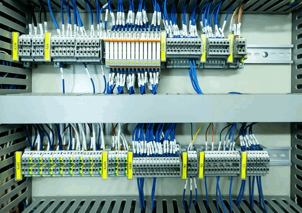 Gabinetes electricos a medida